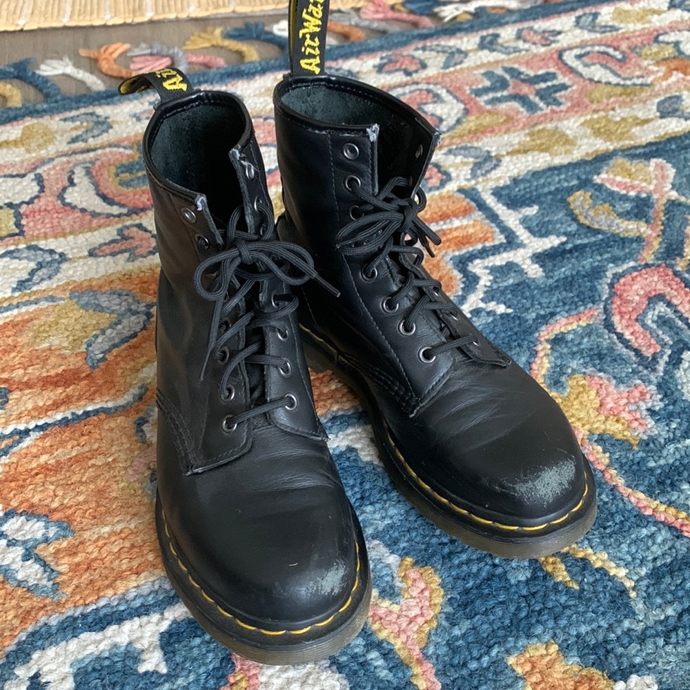 Dr. Martens Original 1460 classic combat boot in Nappa leather